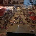 By Kafe'de ilk perde açıldı: Ateş başında 'Gülen Gözler' buluşması