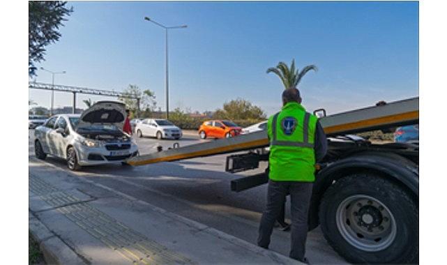 Büyükşehir'den trafiğe anında müdahale