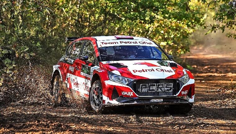 İstanbul Rallisi'ni Ali Türkkan-Oytun Albayrak Kazandı