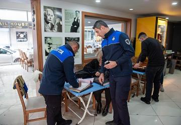 Karşıyaka Zabıtası'ndan işgal denetimi