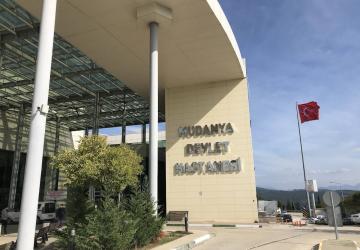 Mudanya Devlet Hastanesi’nde neler oluyor?  “Sürgün edildim” diyen cerrah,  Bakan Memişoğlu’ndan yardım istedi