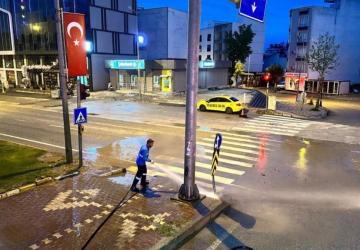 Adıyaman’da yağış sonrası gece boyu temizlik seferberliği - Videolu Haber