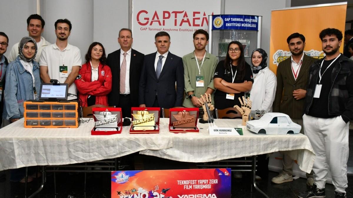 GAP Yeşil İnovasyon Projesi kapanış töreni gerçekleştirildi: Adıyaman’ı dört proje temsil etti GAP Yeşil İnovasyon Projesi kapanış töreni gerçekleştirildi: Adıyaman’ı dört proje temsil etti