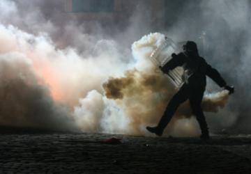 İran’dan İsrail’e yeni füze dalgası: Bölgedeki gerilim tırmanıyor