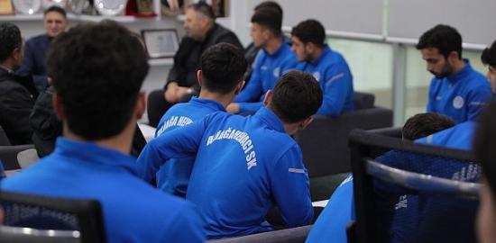 Aliağa Helvacı Spor U-18 Takımı İzmir Şampiyonu Oldu
