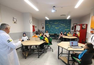 Konya Büyükşehir'den Öğretmenler Günü'ne Özel Anlamlı Buluşma