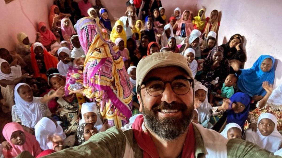 Dr. Nurettin Fırat: ‘Yardım Din, Dil, Irk Gözetmiyor’