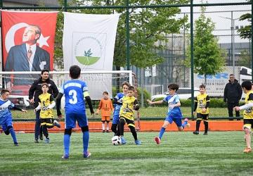 Osmangazi'de Çocuklar Sahada Buluştu