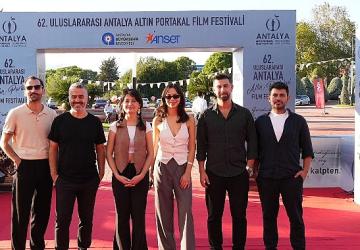 Yakın Geçmişin Peşinde Belgeseller