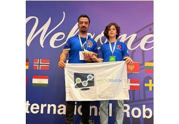 Fibonacci Robot Olimpiyatlarında Aliağa'dan 3 Dünya Birincisi