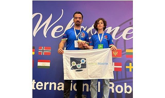 Fibonacci Robot Olimpiyatlarında Aliağa'dan 3 Dünya Birincisi