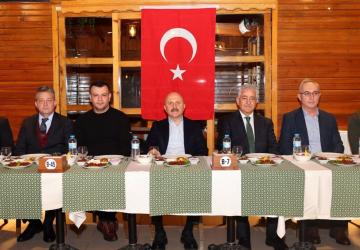 Vali Varol, İl Müftüsü Haliloğlu için düzenlenen veda yemeğine katıldı