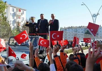 Cumhuriyet'in 102. Yılı Gölcük'te Törenle Kutladı