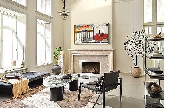 Dünyaca ünlü pop grubu BTS'nin lideri RM Samsung Art TV'ler için kamera karşısına geçti