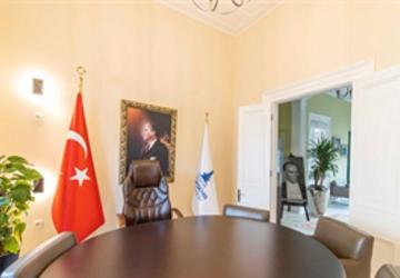 Başkan Tugay “Ay Yıldızlı Konak" seçimini anlattı