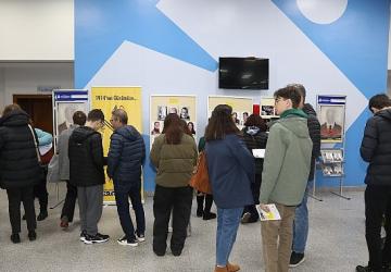 “Bir Halk Düşmanı" 100. Oyunuyla Tuzla'da Seyirciyle Buluştu