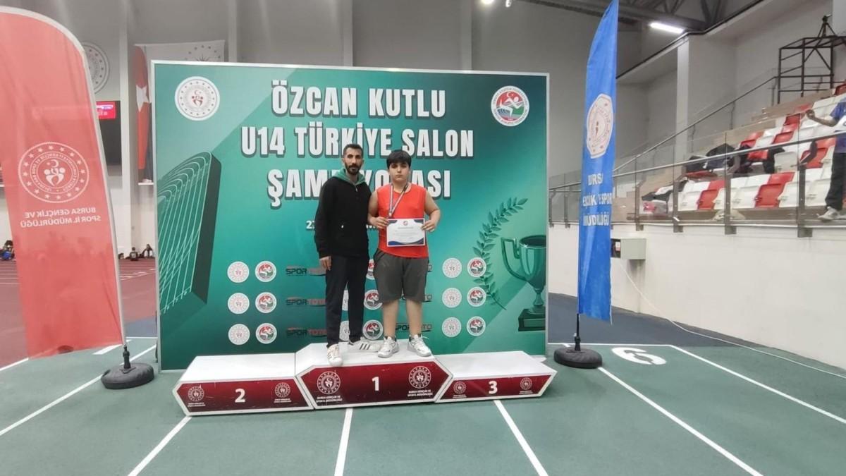 Bursa’daki Türkiye Şampiyonası’nda Adıyamanlı sporcu Türkiye üçüncüsü oldu