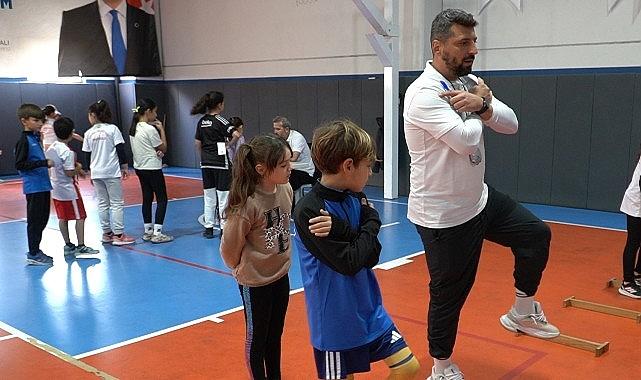 Büyükşehir'in sportif yetenek ölçümü İzmir'e yayılıyor