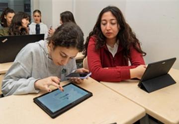 İzmirli öğrencilere yapay zekâ destekli matematik