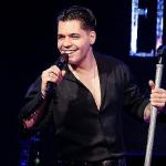 Emir Can İğrek'ten Konserde Sürpriz