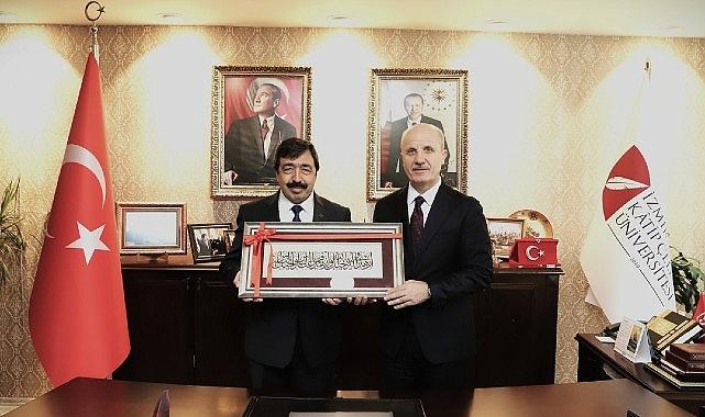 Başkan Prof. Dr. Erol Özvar, İKÇÜ'yü Ziyaret Etti