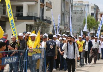Adıyaman’da 1 Mayıs Emek ve Dayanışma Günü halaylarla kutlandı - Videolu Haber