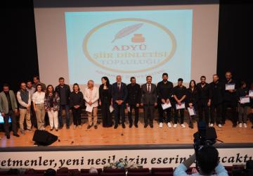 ADYÜ’de ‘Güz Rüzgarı’nda Şiir ve Müzik Dinletisi’: Murat Kayış onur konuğu olarak katıldı - Videolu Haber