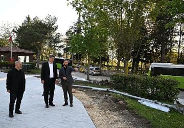 Kartepe'ye Yeni Mahalle Meydanları Kazandırılıyor