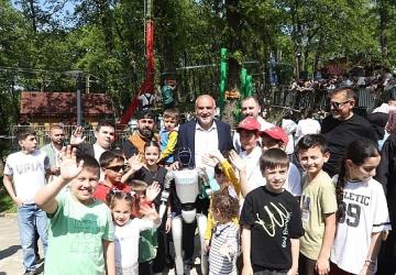 Canik Macera Parkı'ndan Rekor: İlk Günden 10 Bin Ziyaretçi
