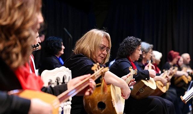 Gemlik'te Kadınlar Günü'ne Özel Türkü Gecesi