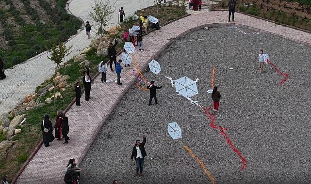 Çumra'da Hıdırellez Coşkusu Gökyüzüne Taşındı