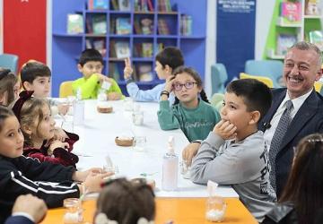 Başkan Büyükakın: “Eseri olmayanın yerinde yeller eser"