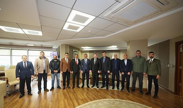 Başkan Büyükakın'ın yoğun ziyaretçi trafiği