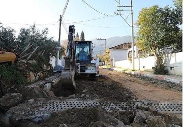 Menderes'te Asfalt Çalışması