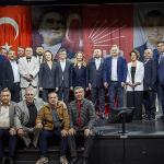 Romanların sesi Konak'tan yükseldi