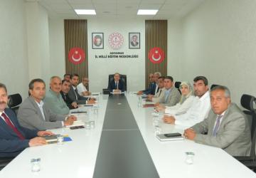 Milli Eğitim Müdürlüğünde haftalık değerlendirme ve koordinasyon toplantısı yapıldı