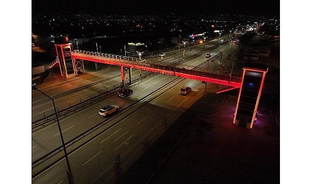 Büyükşehir'den kadına şiddete karşı turuncu mesaj