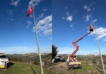 Kocaeli Büyükşehir'den bayrak hassasiyeti