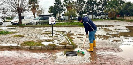 Didim Belediyesi Ekipleri Her Koşulda Sahada