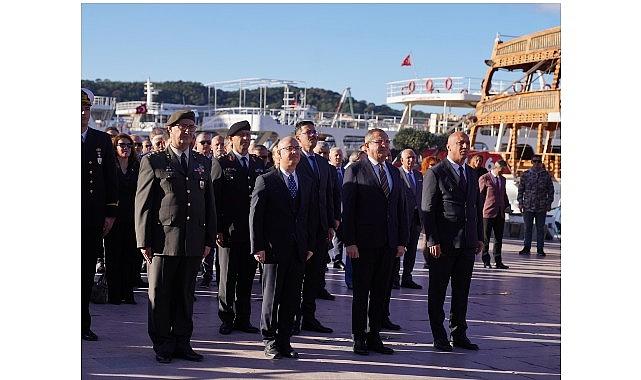 Ayvalık'ta Öğretmenler Günü Coşkuyla Kutlandı