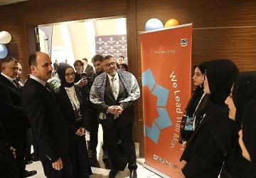 Başkan Altay “Uluslararası Şehirler ve Hükümetler Birliği Konferansı"nda Lise Öğrencileriyle Buluştu