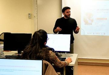 Bornova Muhtarlar Akademisi örnek oluyor