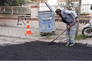 Salihli Belediyesi Altyapı Çalışmaları Nedeniyle Bozulan Yollarda Onarım Çalışmalarına Başladı