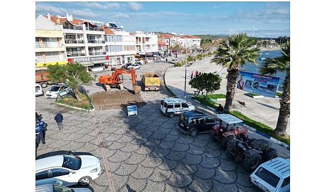 Dikili Belediyesi'nden Estetik Dokunuş: Çandarlı Meydan Projesi Hayata Geçiyor