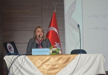 Doç. Dr. Koçoğlu Gündoğdu “Aile kurumundaki değişimi görebilmek doğru adımların atılabilmesi için elzemdir"