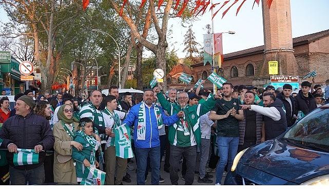 İznik'te Şampiyonluk Coşkusu