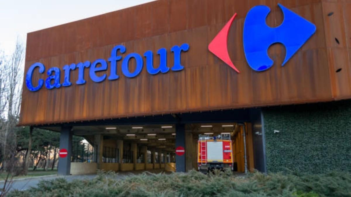 Sabancı Holding’in CarrefourSA Mağazalarını A101 ve Anpagross’a satacağı iddia edildi