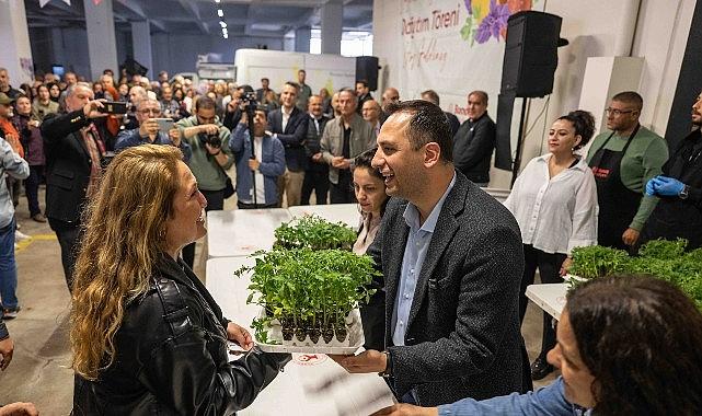 Bornova'da toprağa can, üreticiye destek