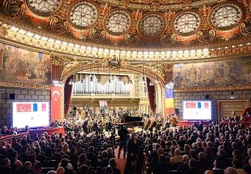 İstanbul Devlet Senfoni Orkestrası Cumhuriyet'in 102. yıl coşkusunu Romanya'da yaşattı