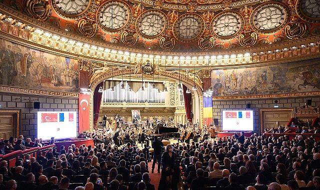 İstanbul Devlet Senfoni Orkestrası Cumhuriyet'in 102. yıl coşkusunu Romanya'da yaşattı